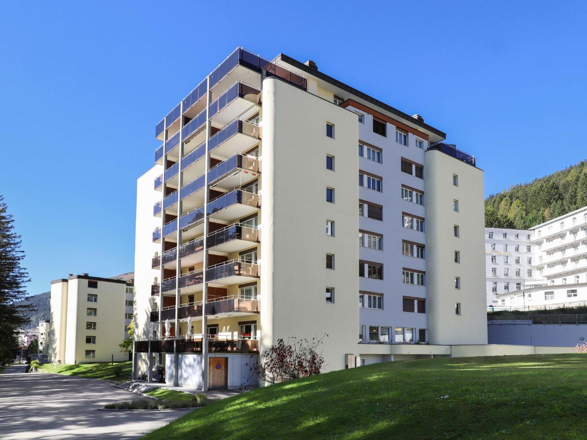 Apartment Allod-Park-37 By Interhome Davos Eksteriør billede